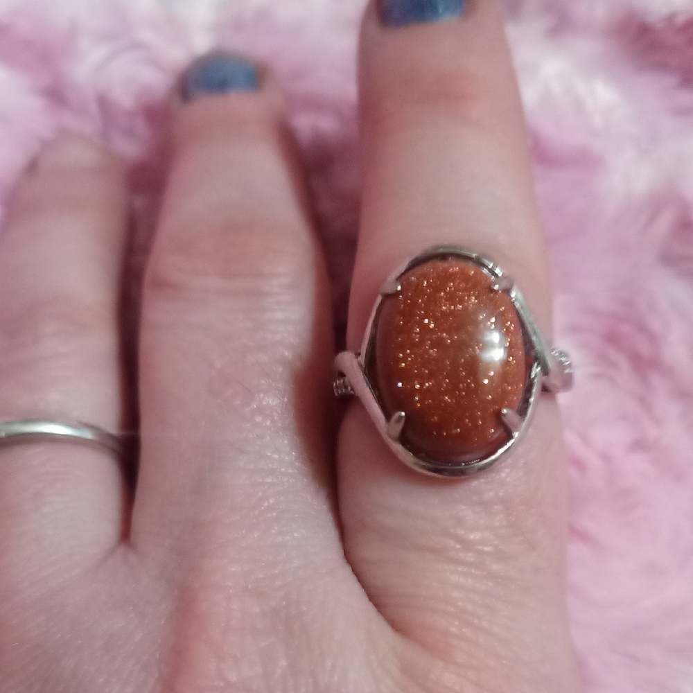 Elegant Silver and Gold Stone Ring